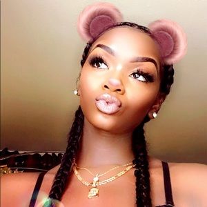 Meet your Posher, Reem